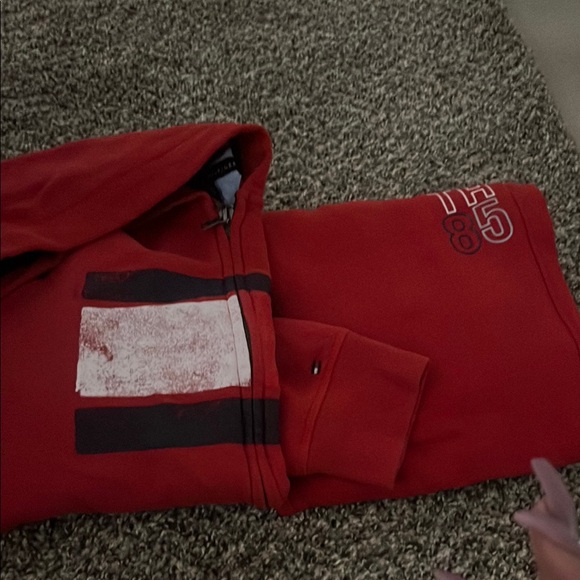 RedTommy Hilfiger hoodie with flag jogger set